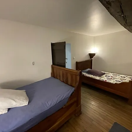 Holiday home La Maison De Mon Enfance Magnac-Lavalette-Villars